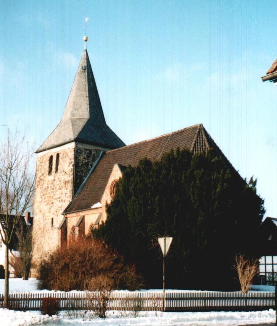 Hier erscheint ein Foto der Kirche in Klein Mahner